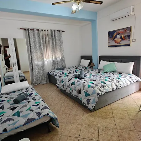 Boutique Private Seaview בית הארחה Vlorë